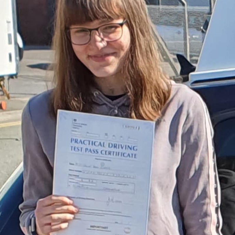 Chloe Evans Review of Fast Track Driving School