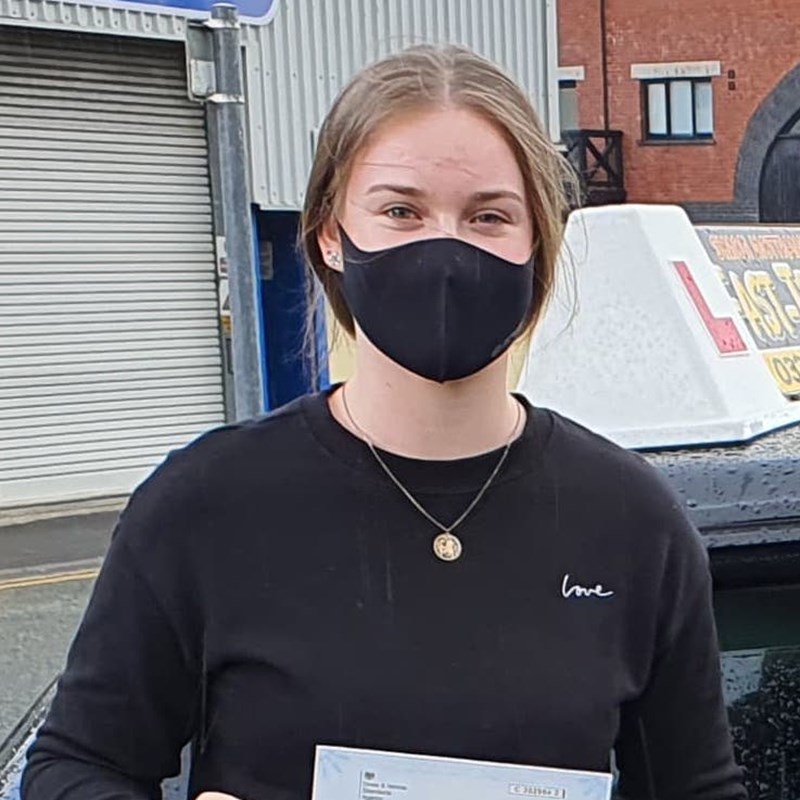 Ffion Howells Review of Fast Track Driving School