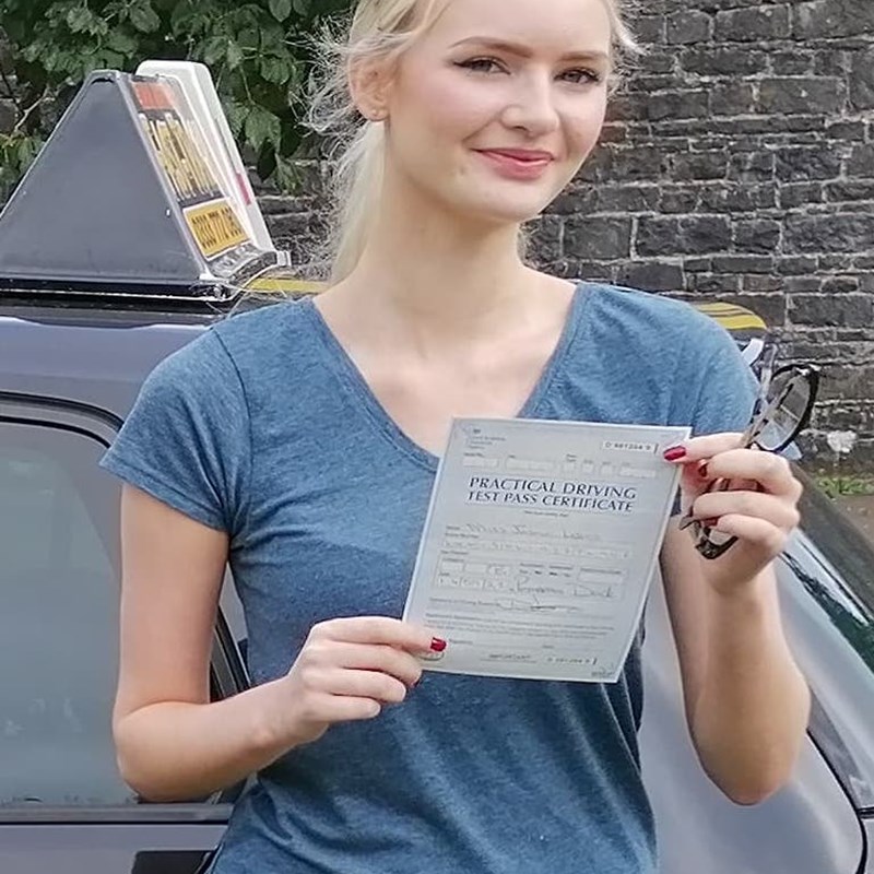 Jasmin Lewis Review of Fast Track Driving School