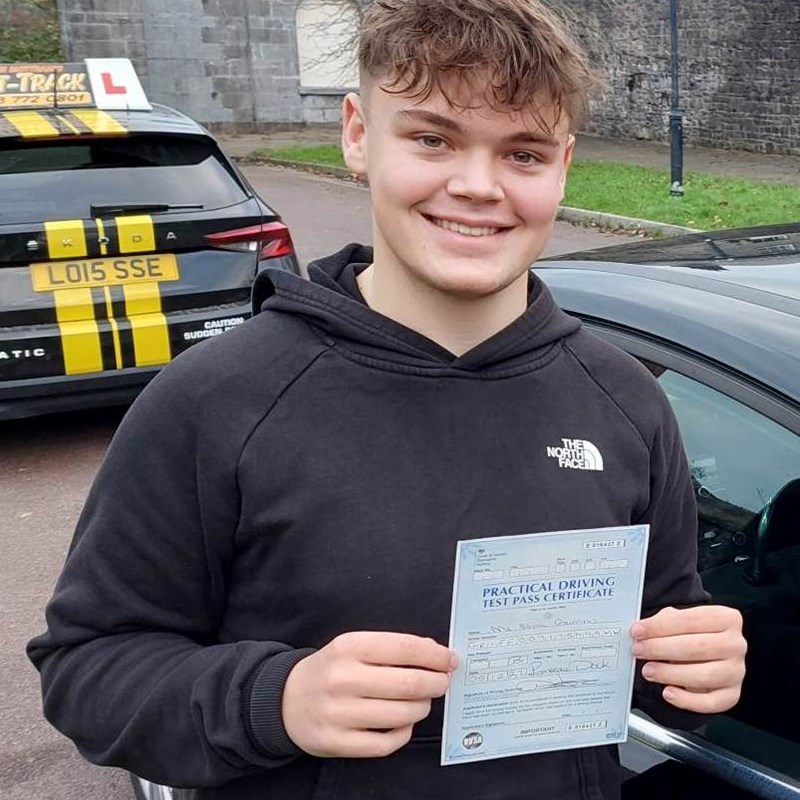 Niall Griffiths Review of Fast Track Driving School