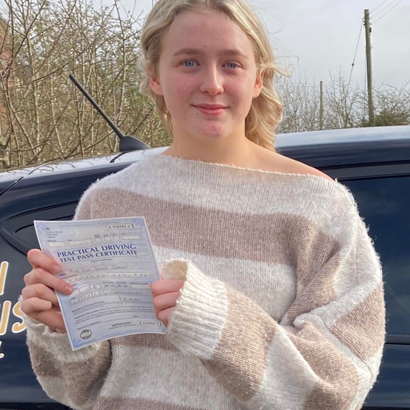 Evie Thomas Review of Fast Track Driving School