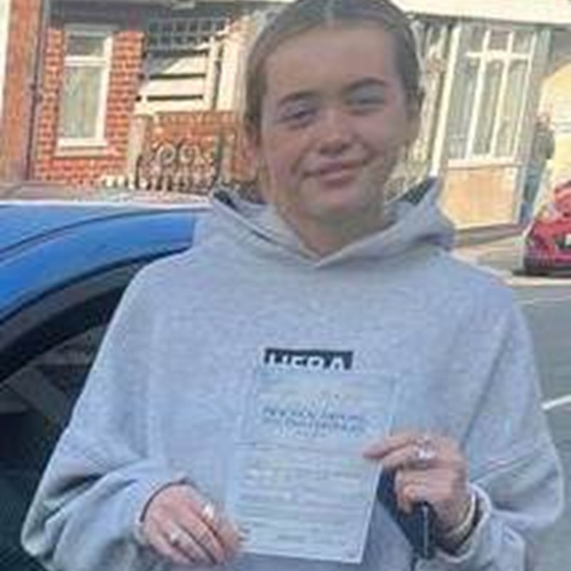 Seren Fyfe Review of Fast Track Driving School