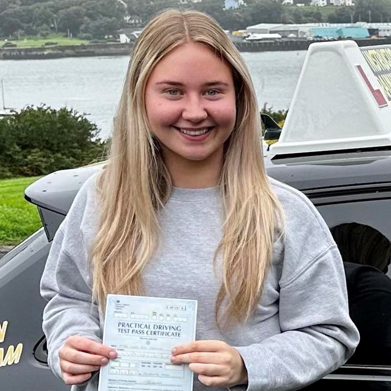 Lucy Ashton Review of Fast Track Driving School